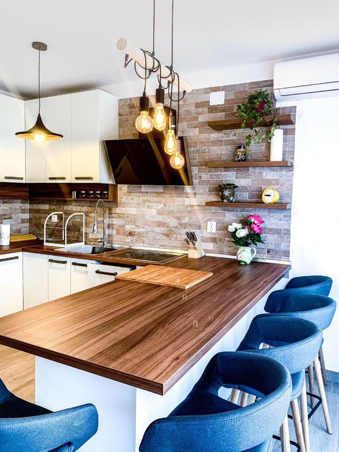 Apartament Milena 8 Mandre